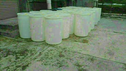 30 gallon plastic barrels