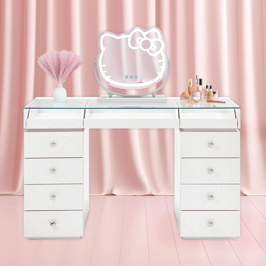 Hello Kitty® SlayStation Vanity Table//