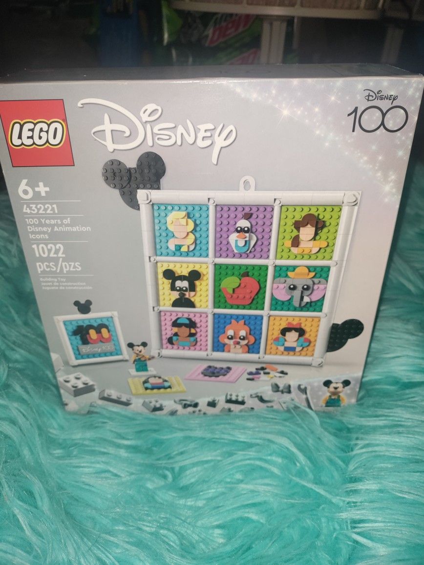 Lego Disney 200 Years Of Disney Animation Icons * 1022 PCS * Brand New!