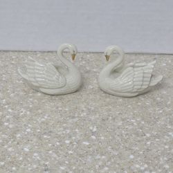 Lenox Vintage Porcelain Swan Set 24K Gold Trim Ivory White Place Card Holder