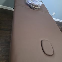 Lash Bed New Open Box