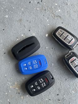 Chrysler Pacifica Key Fob Cover 3pc.