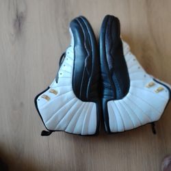 Jordan 12th Edition Rare/Retro Mens shoe -Great Price Size 13