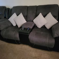 LAURELTON RECLINING  LOVESEAT
