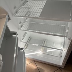 Whitpool Fridge
