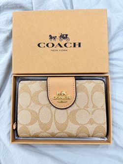 Monedero diseñador coach