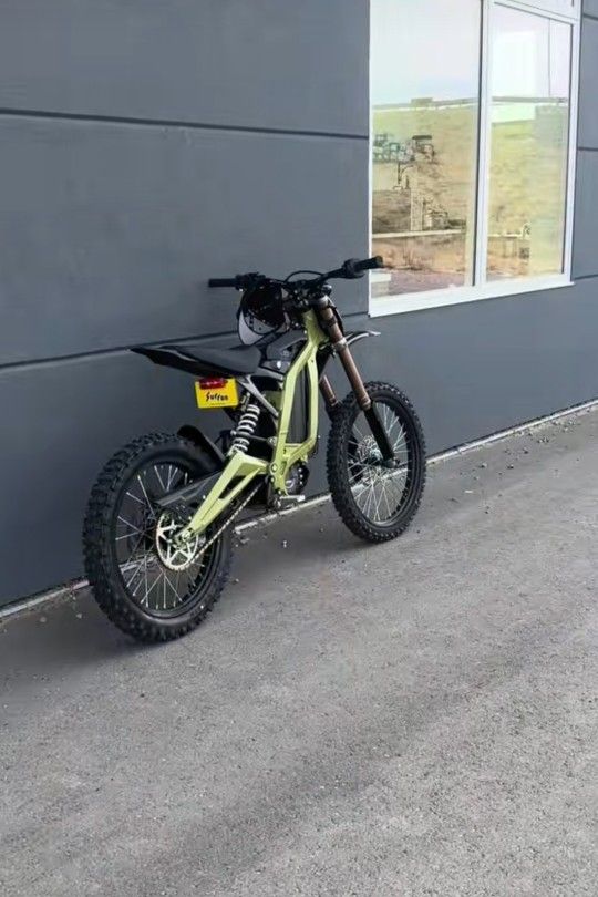 Surron Light Bee X 2025