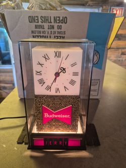Vintage Budweiser Roman Numeral Lighted Table Clock
