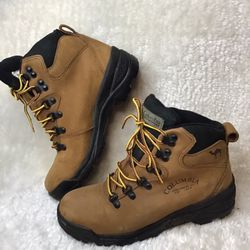 Columbia Boots Size 7 Women’s  Pickup In Thomasville Nc