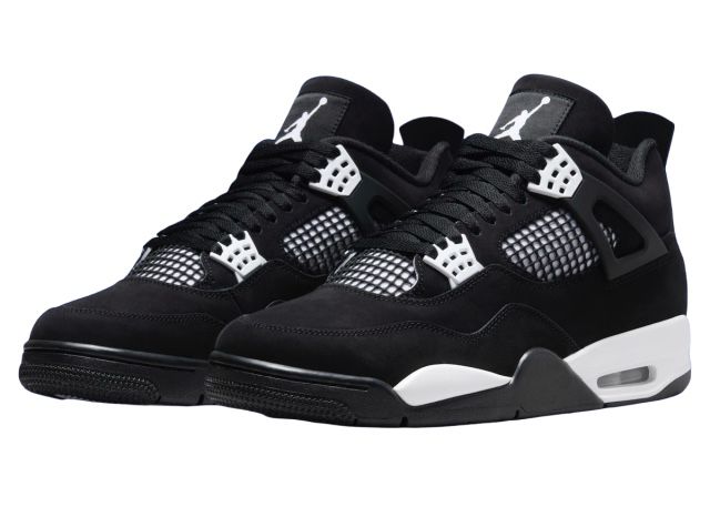 Jordan 4s THUNDERS *BRAND NEW*