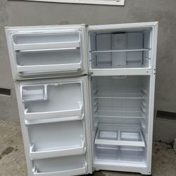 Standard Size Hotpoint Fridge 