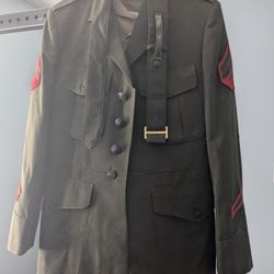 Free USMC Uniform 