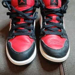 Air Jordan 1 Mid Gym Size 1 Y Size 1 Y