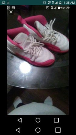 LITTLE GURLS JORDANS