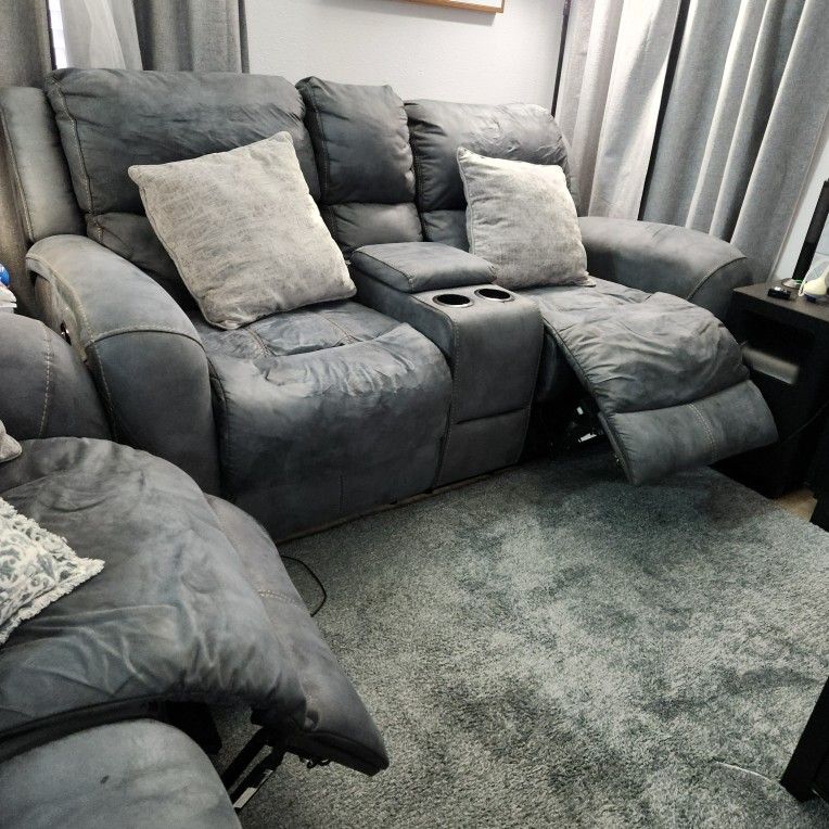 Power Reclining Sofa (2 Piece - 5 Seats) Negotiable.