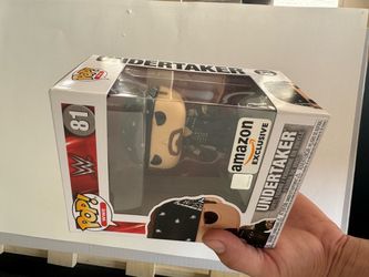 Funko wwe biker undertaker # 81 Amazon exclusive