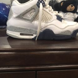 Jordan 4’s Retro Midnight Navy 