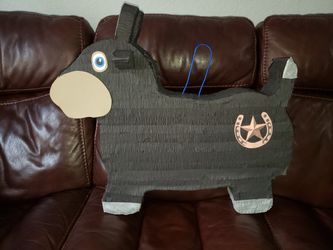 Bull piñata