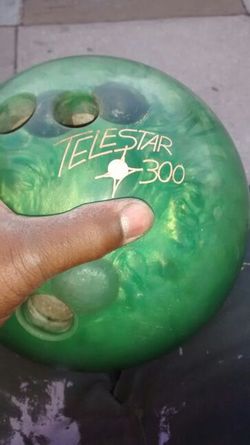 Telestar 300 bowling ball