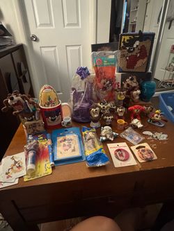 Mystery bag of Tasmanian devil stuff