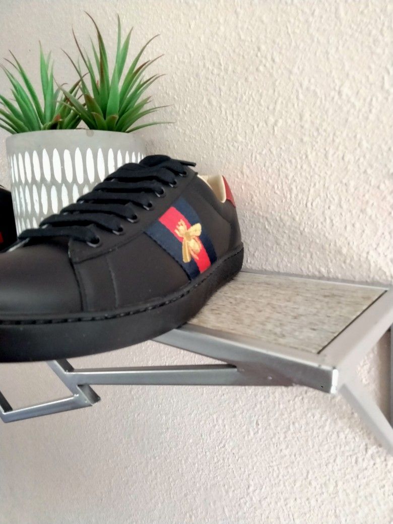 Gucci Size 10