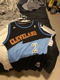 Kyrie Irving throwback jersey size XL