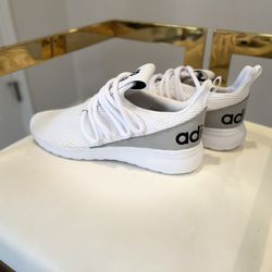 Adidas Men Sneakers 👟 