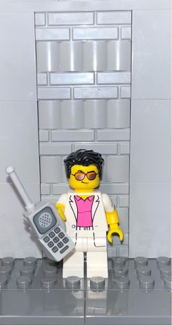 Yuppie - LEGO CMF Series 17