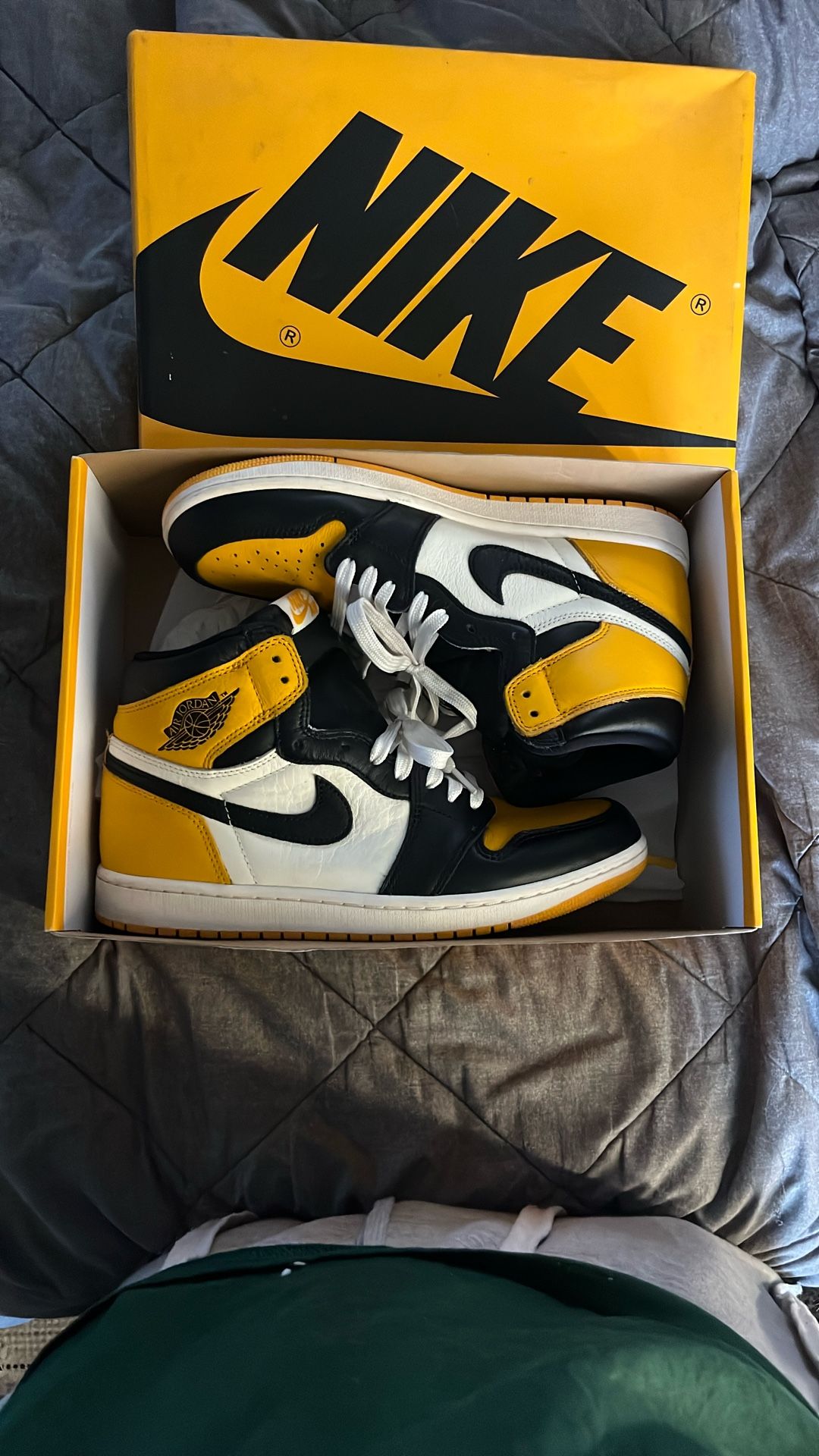 Jordan 1 Retro High Taxi 