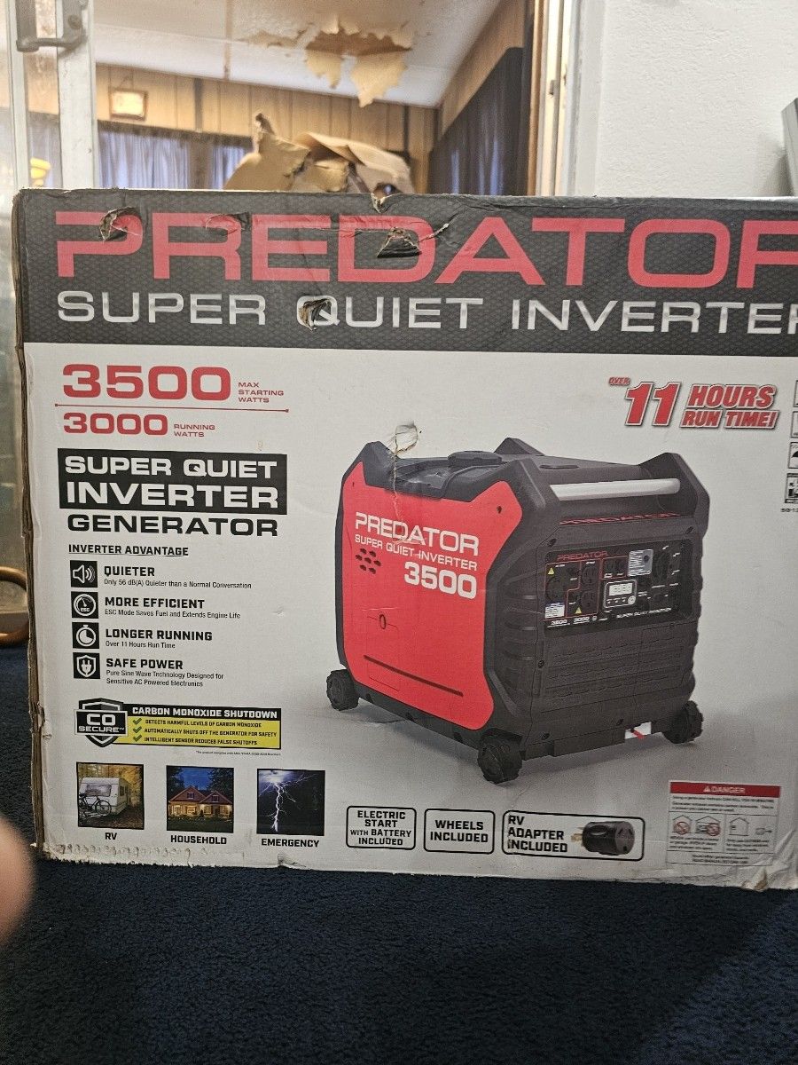 Predator Super Quiet Inverter Generator 