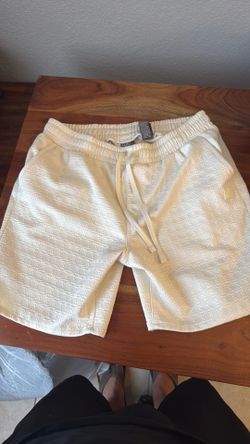 Saint shorts