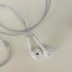 Headphones For iPhone Excellent Condition
