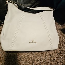 Michael Kors Hobo