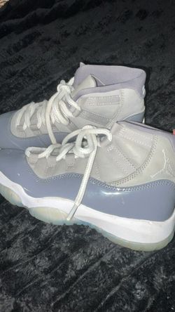 Jorden 11 retro cool grey size 4