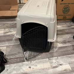 Sturdy Dog Kennel 