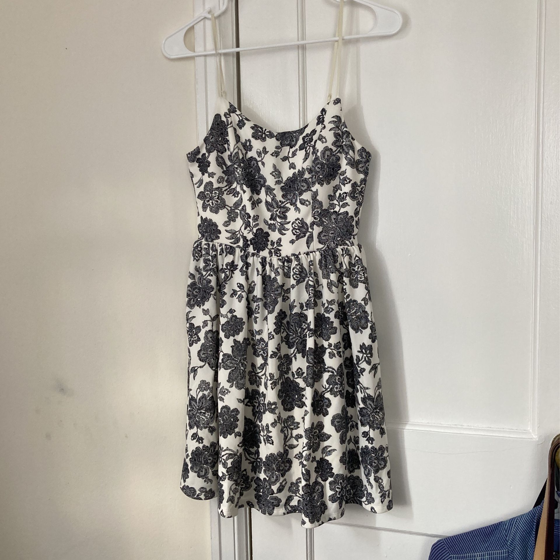 Black and white floral print dress