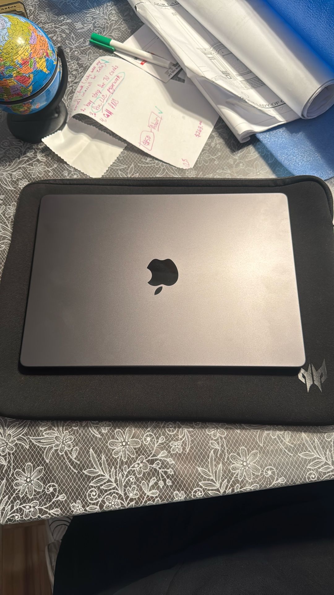 M4 MacBook Pro 14” 512 Gigabytes