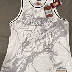 Shaquille O'Neal Lakers Jersey Size M
