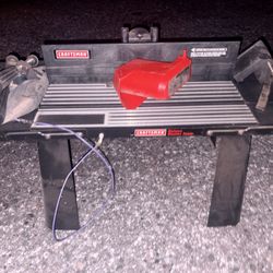 Craftsman Deluxe Router Table