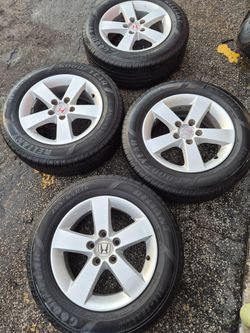 08/12 Honda Civic Stock Wheels