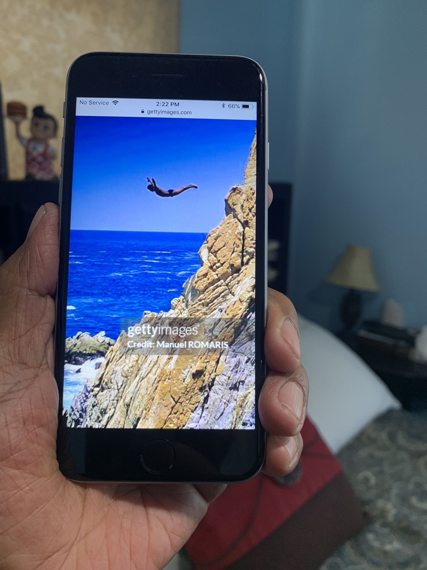 $70 iPhone 6S-32Gb Unlocked Santa Ana City 