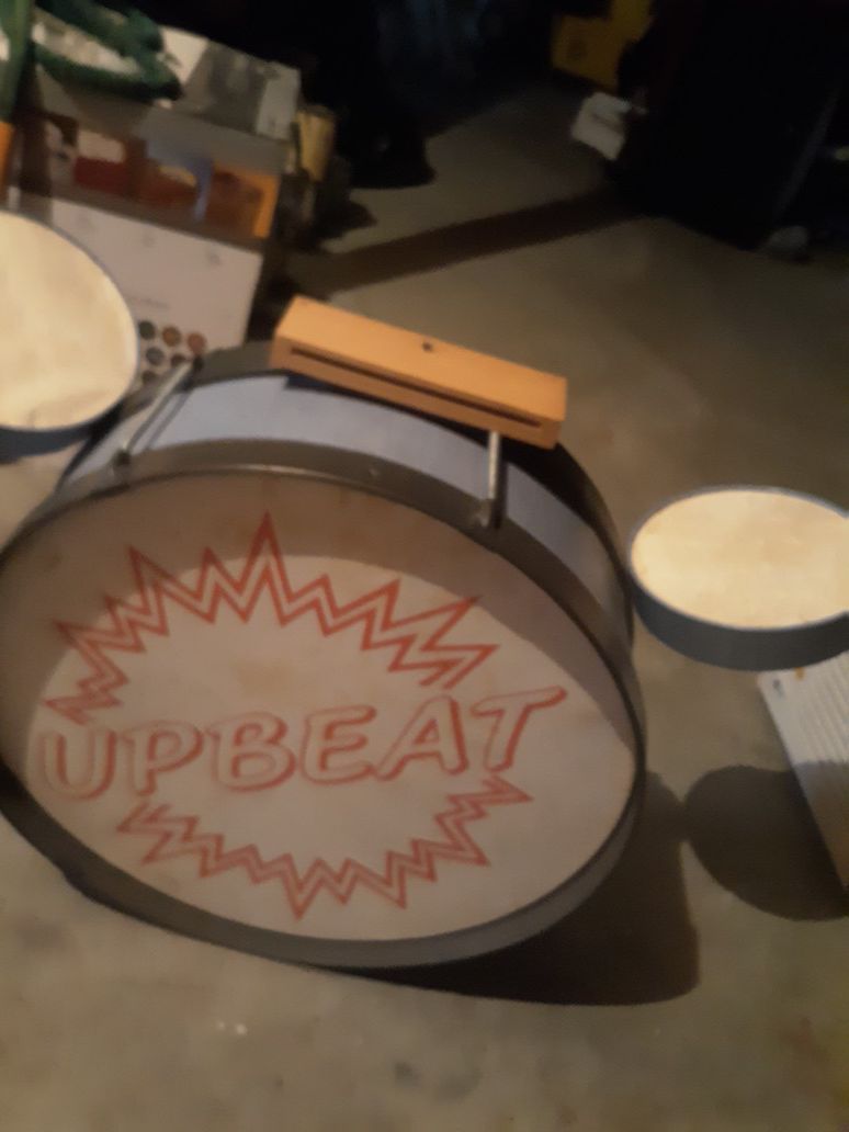 Vintage upbeat drum