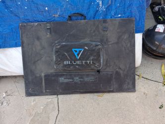 Bluetti Portable Foldable Solar Panel