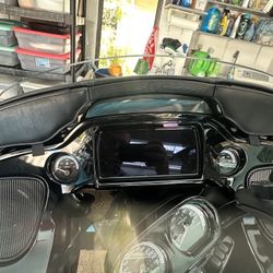 Road Glide Dashboard Pouch