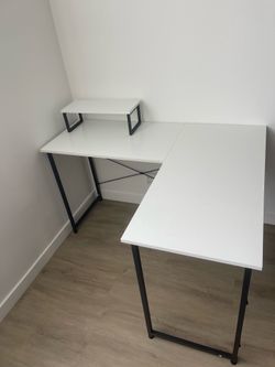 White L Shape Desk