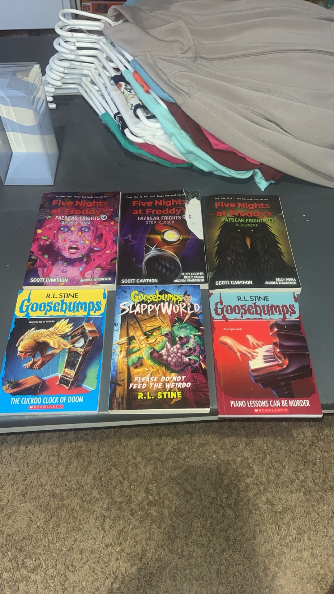 Horror Books Five Nights At Freddy’s / Goosebumps