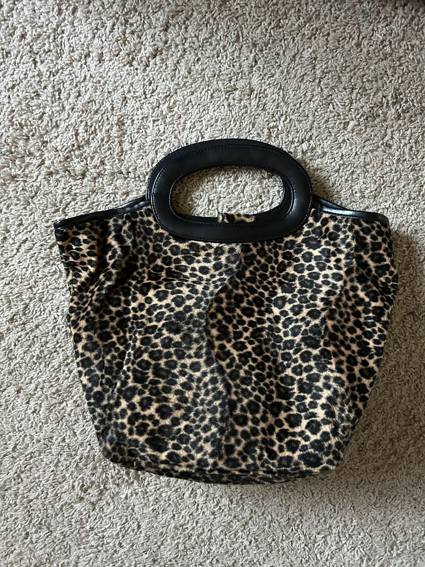 Super Trader Cheetah Tote Bag