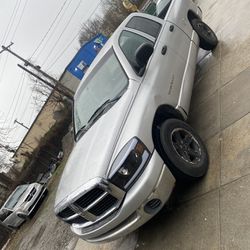 06 Dodge Ram 1500