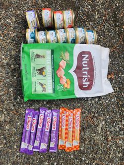 Nutrish cat food and other cat food. New.