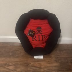 Halloween Pet Bed (Coffin) / Cama De Mascota (ataud)